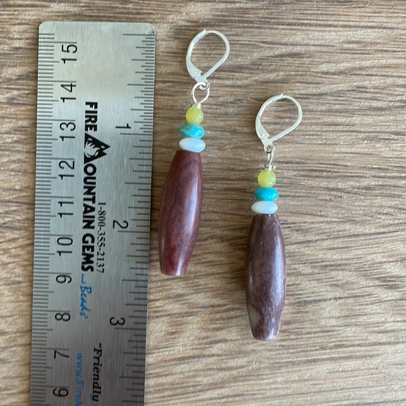 HAND CRAFTED EARRINGS Brown White Turquoise Green Natural Stones - Picture 3 of 12